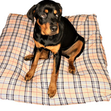 Load image into Gallery viewer, Dog Bed Cover Square - PennyPlaid