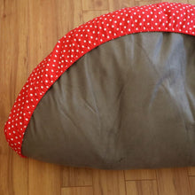 Load image into Gallery viewer, Dog Bed Cover Round - Red Polka (NEW)